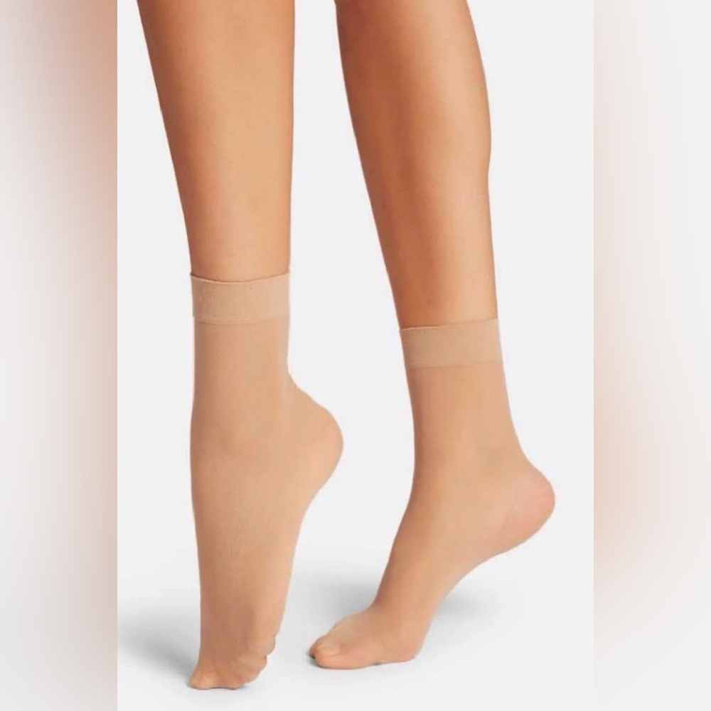Wolford NWT Individual 10 Hosiery Socks - Gobi size Small (shoe 7.5-11)
